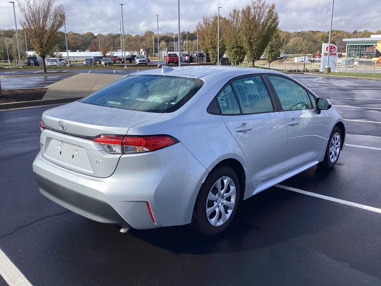 2024 Toyota Corolla LE 9