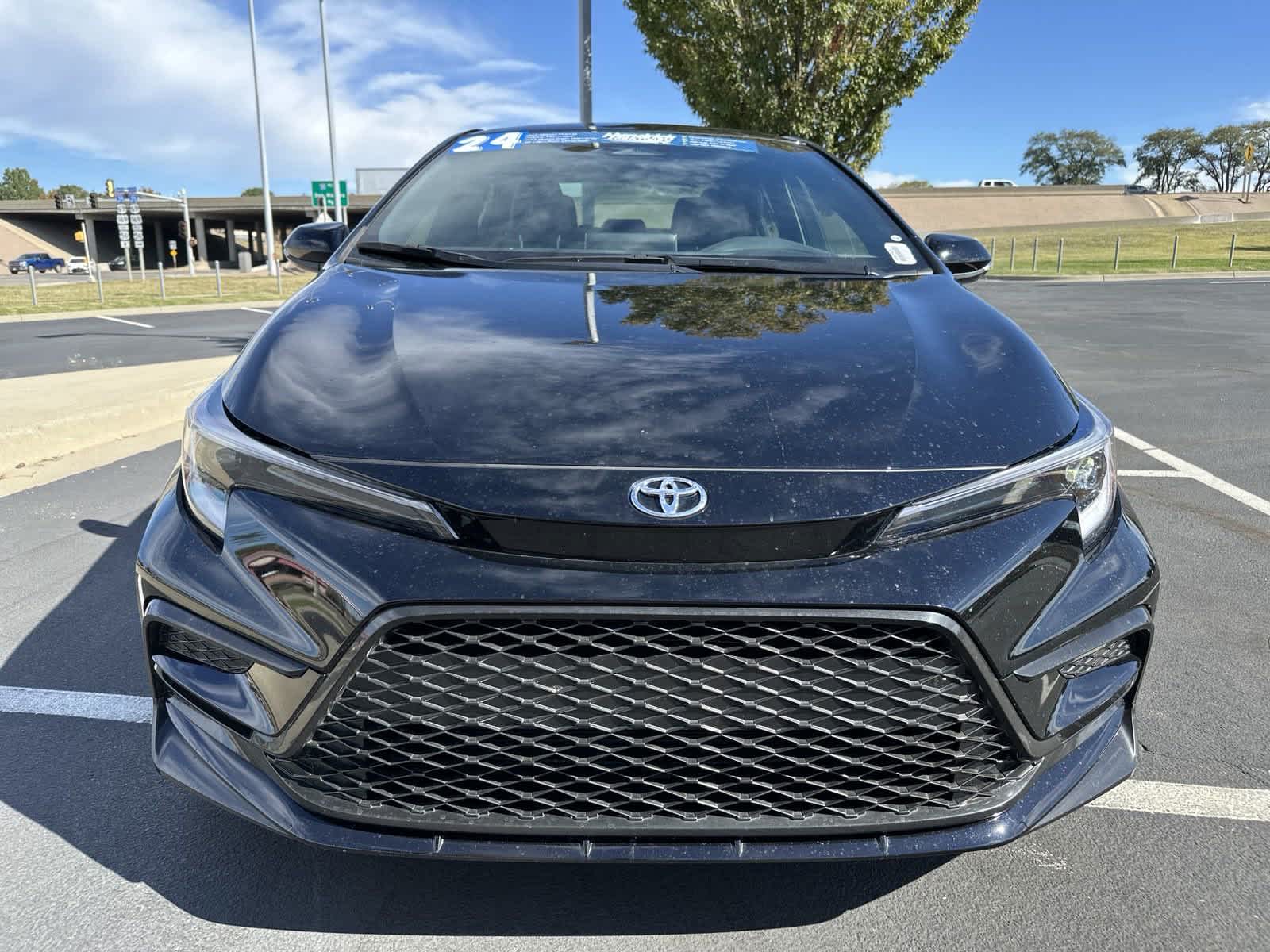 2024 Toyota Corolla XSE 3