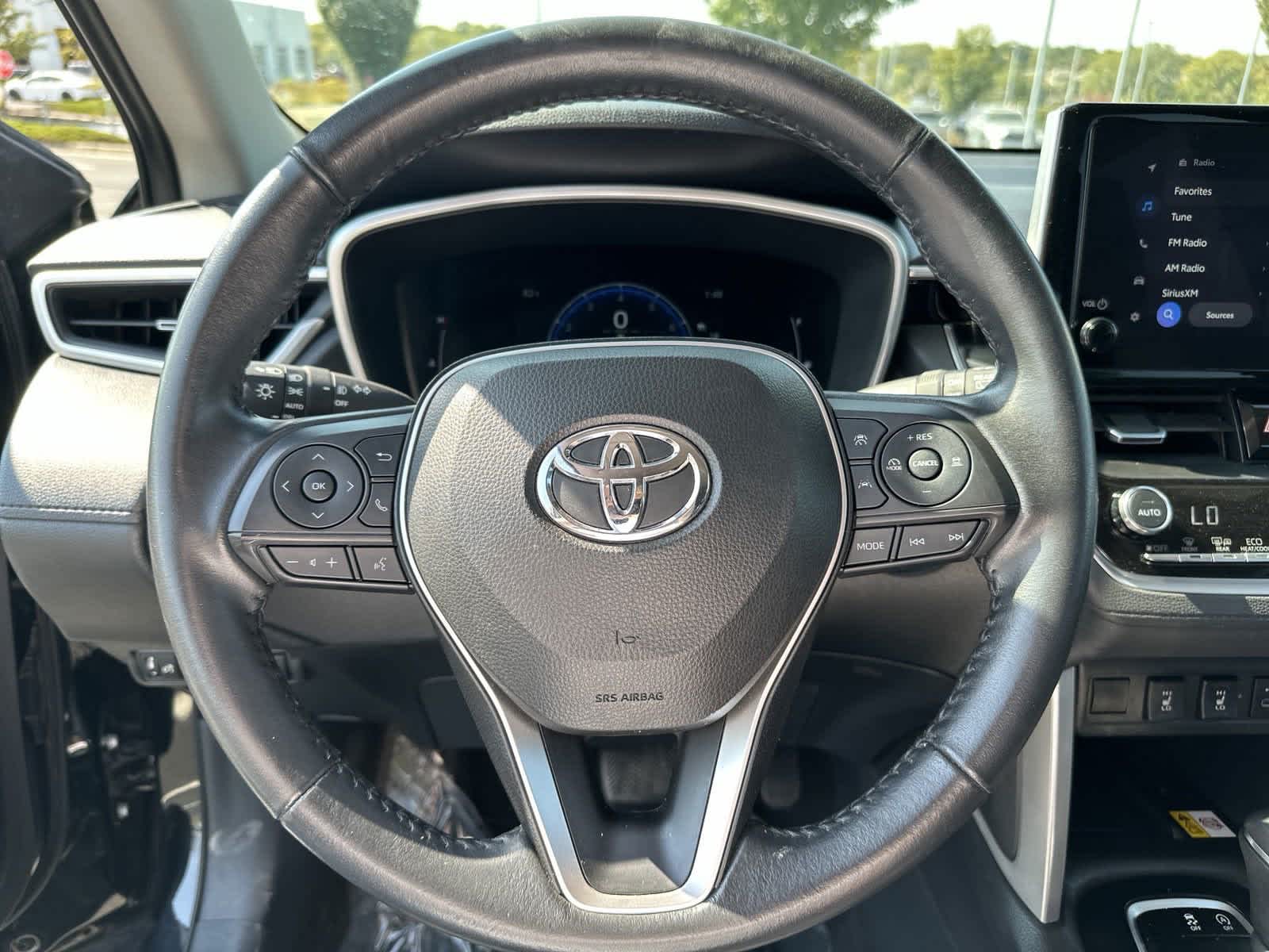 2023 Toyota Corolla Cross XLE 17