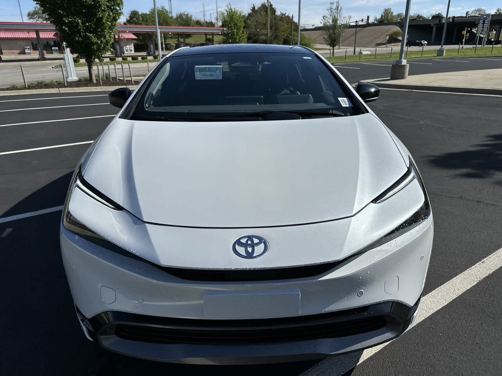 2024 Toyota Prius Limited 3
