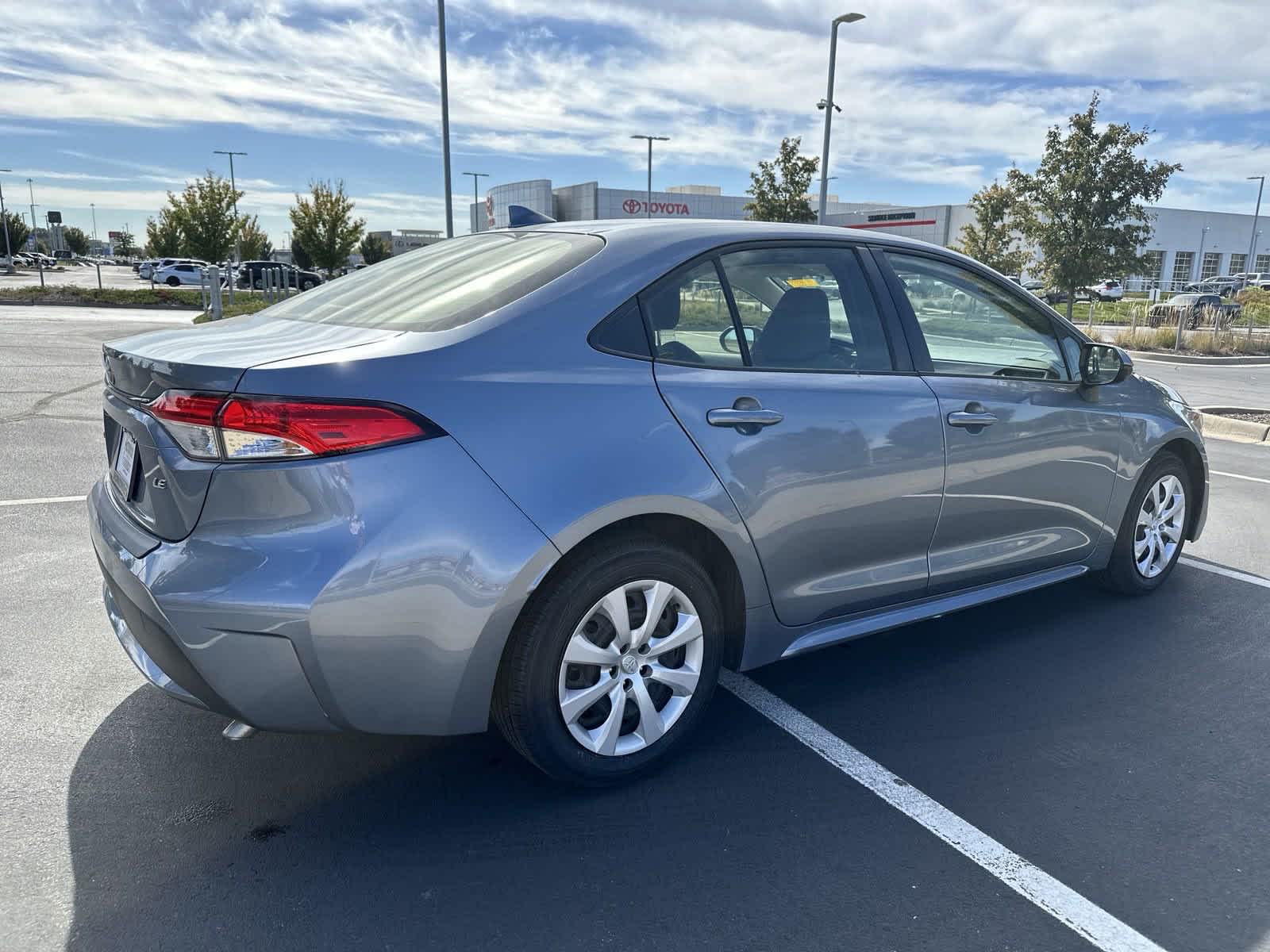 2022 Toyota Corolla LE 9