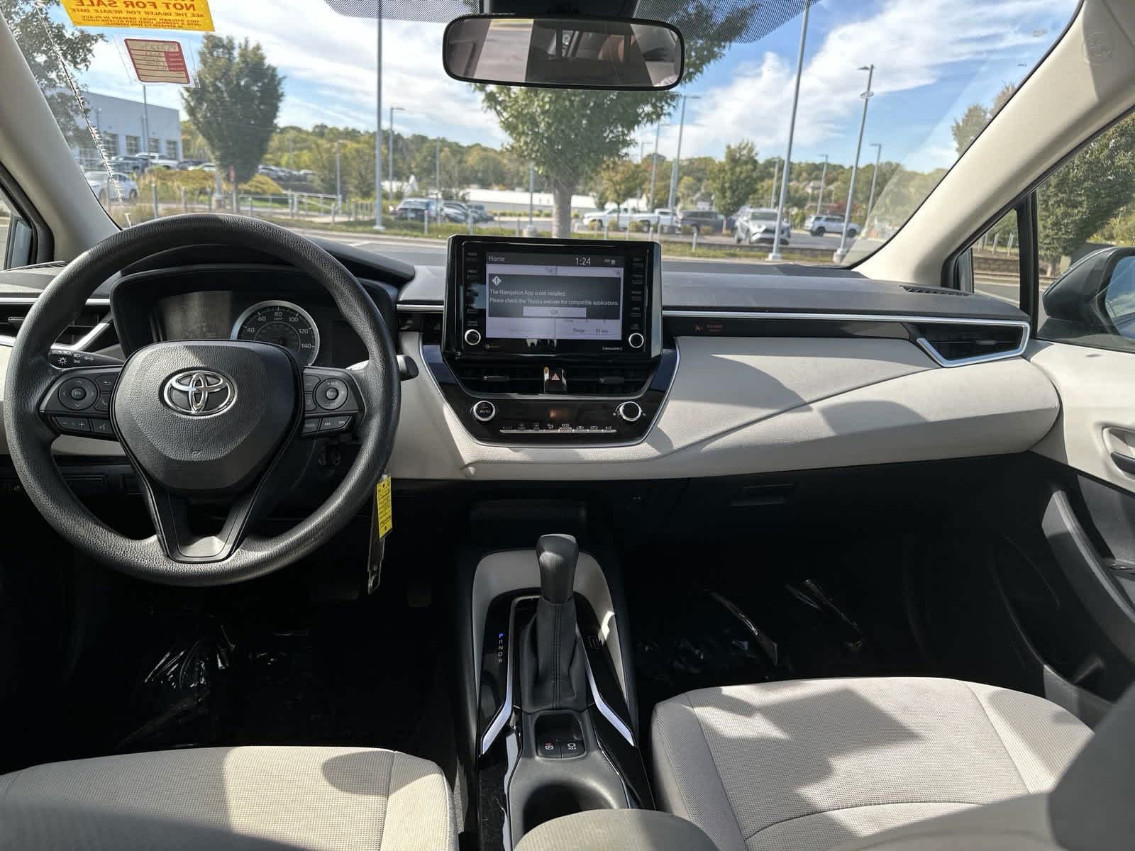 2022 Toyota Corolla LE 27