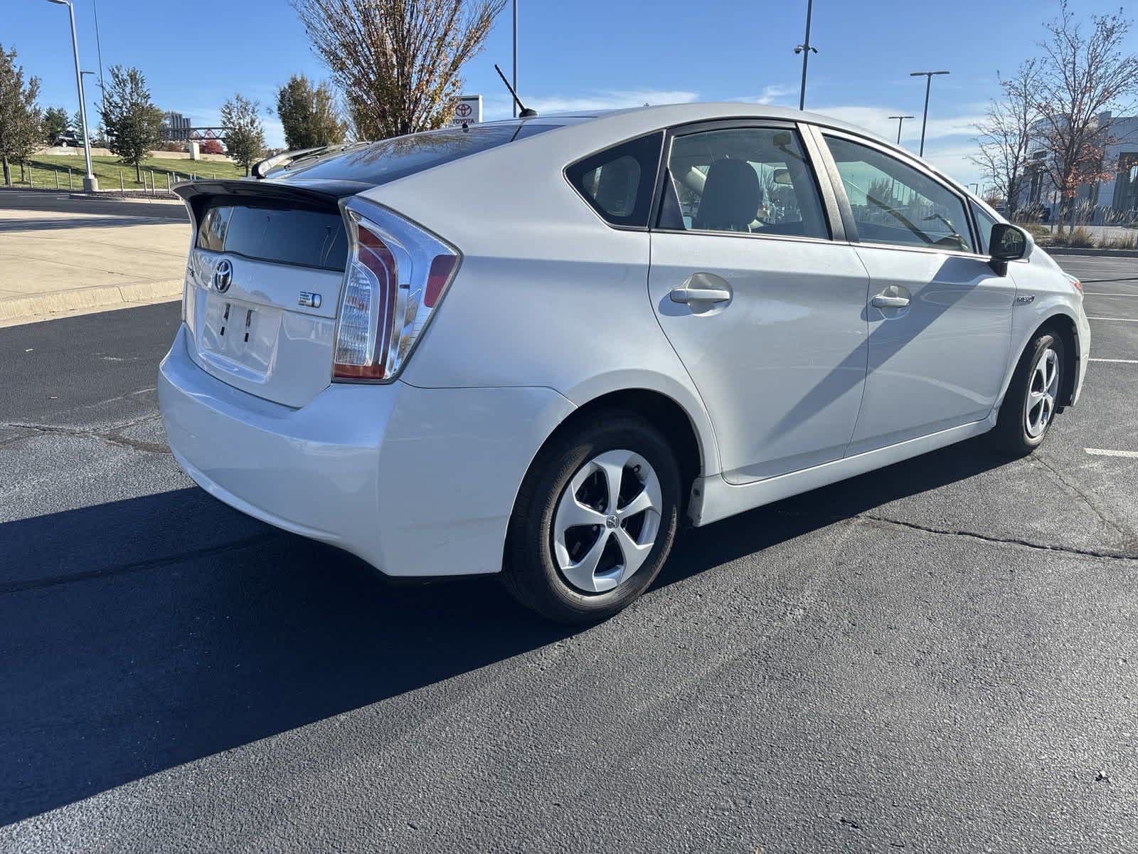 2012 Toyota Prius Two 9