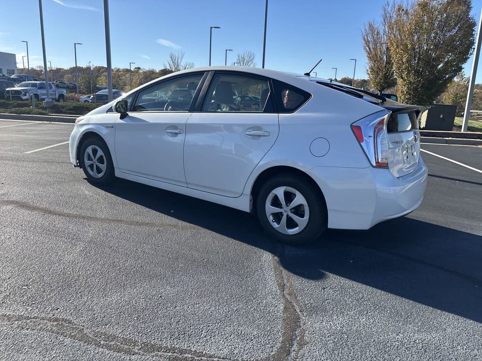 2012 Toyota Prius Two 7