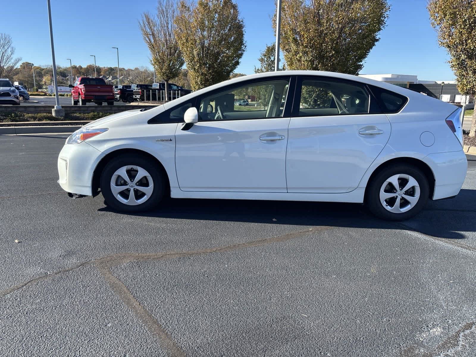 2012 Toyota Prius Two 6