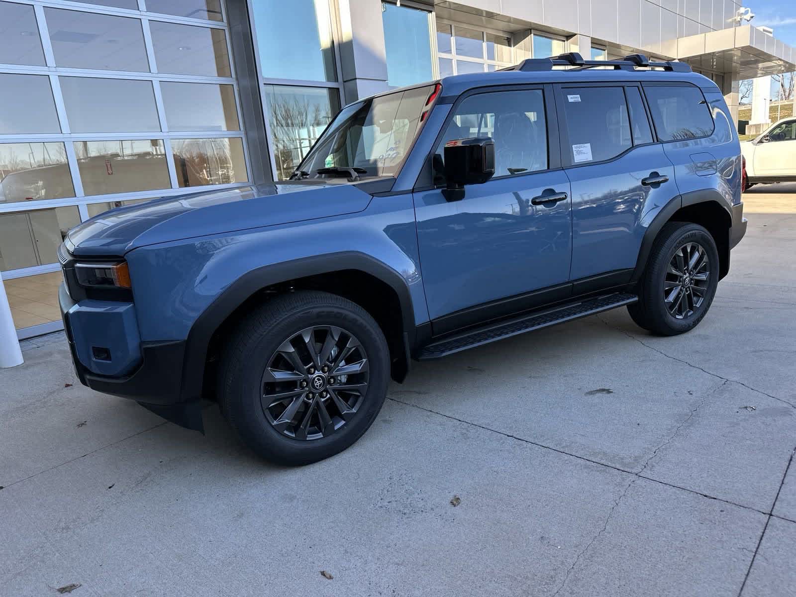 2025 Toyota Land Cruiser  4