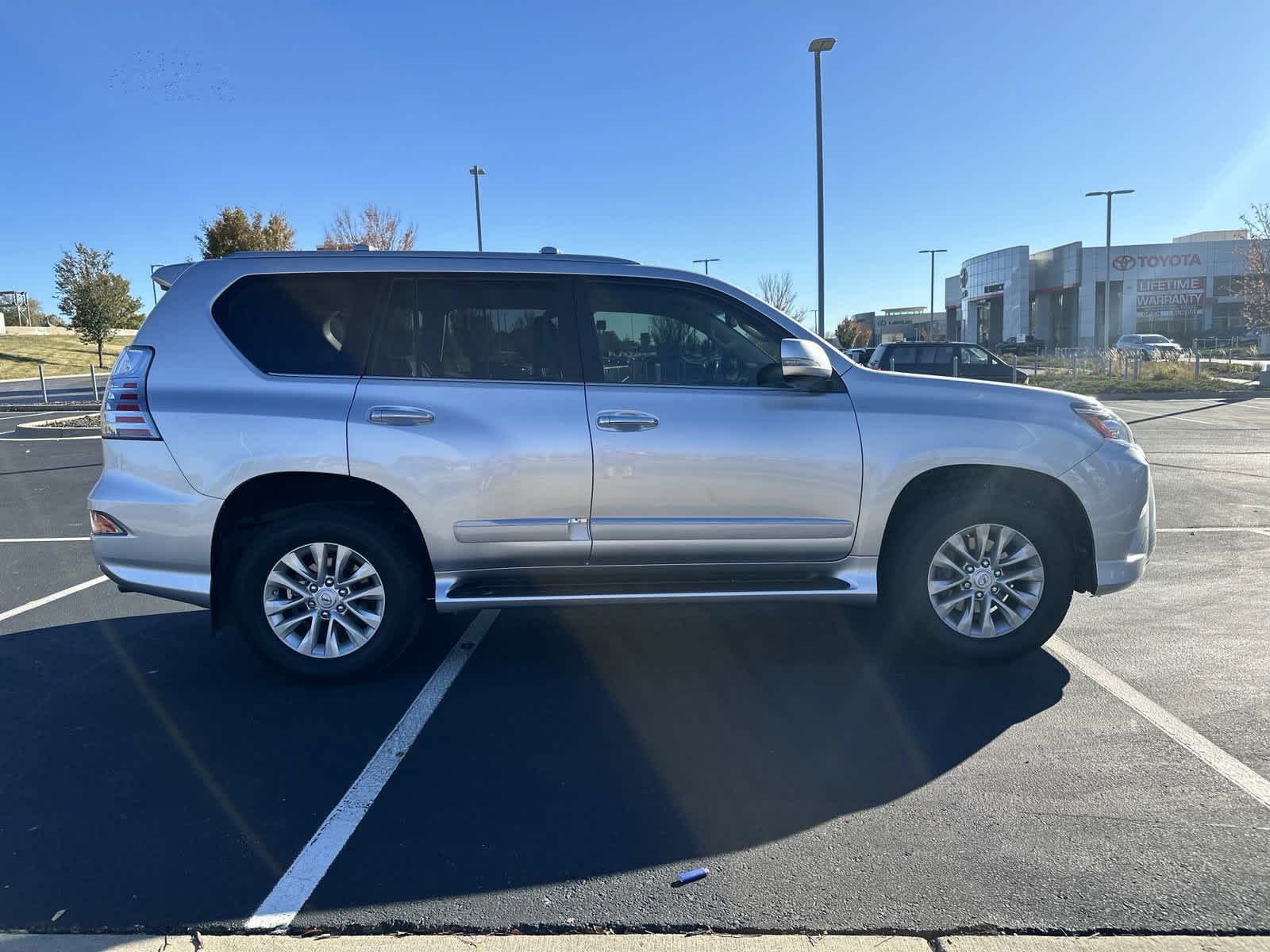 2019 Lexus GX GX 460 Premium 10