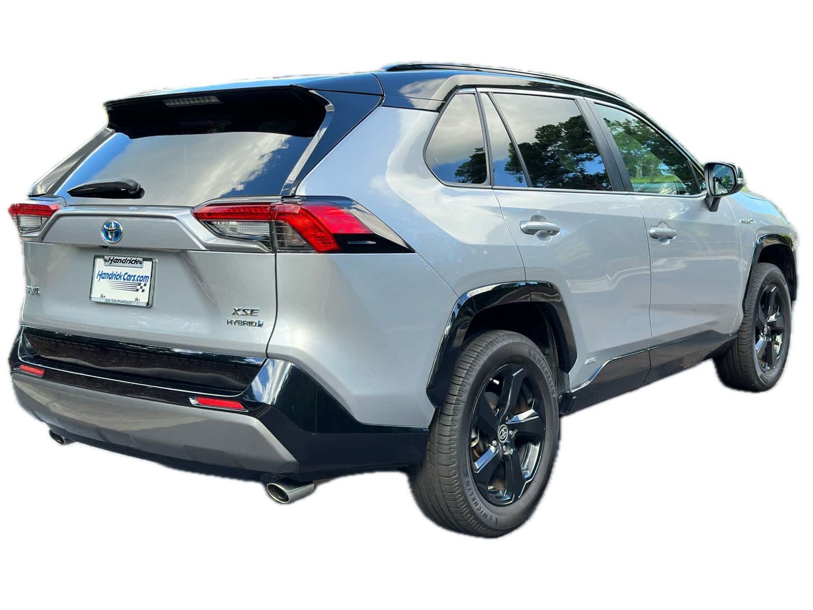 2021 Toyota RAV4 Hybrid XSE 8