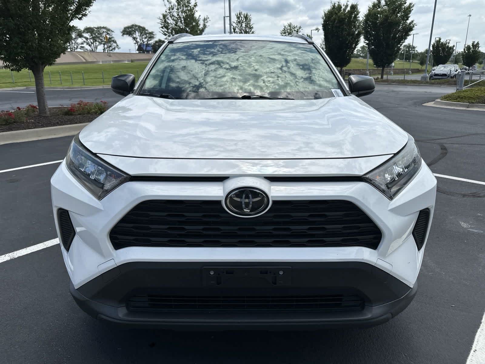 2019 Toyota RAV4 LE 3