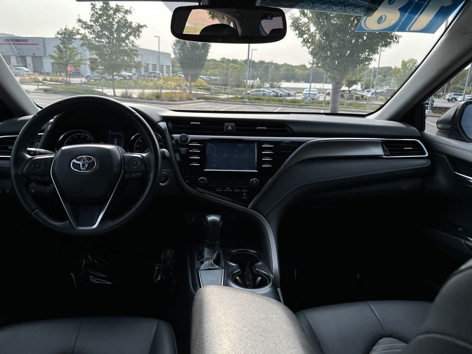 2018 Toyota Camry SE 27