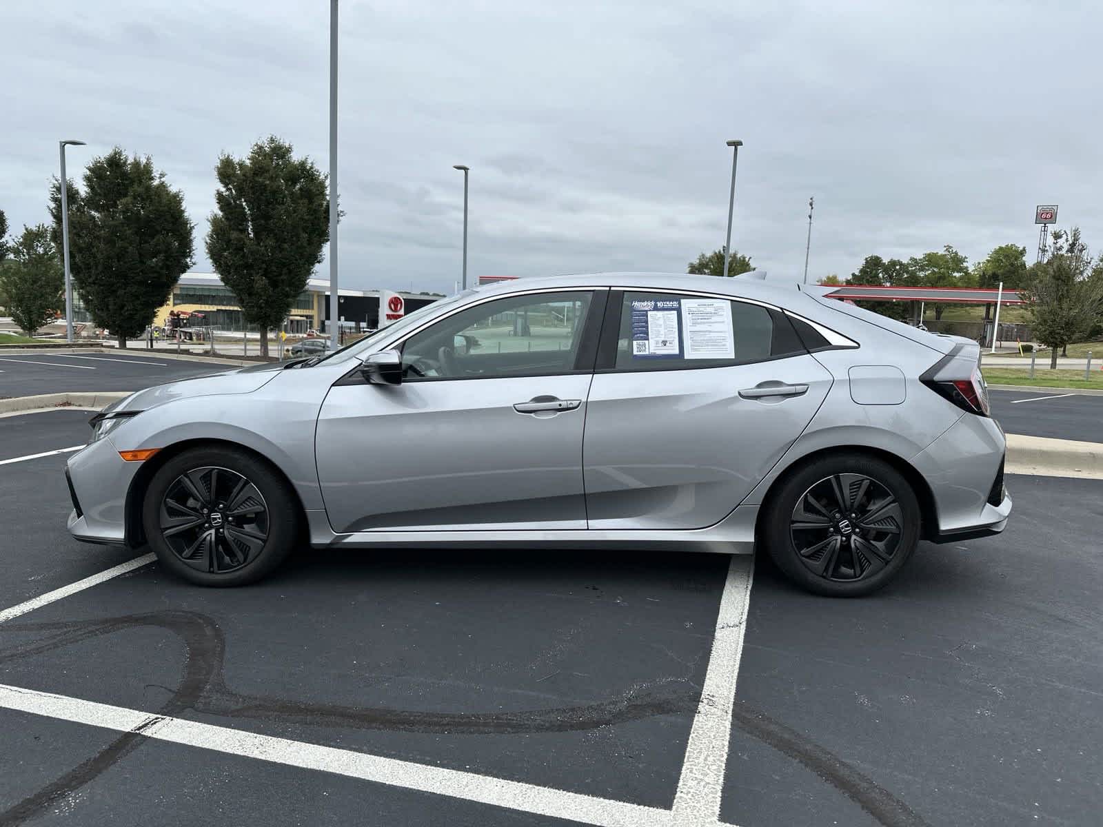 2018 Honda Civic Hatchback EX 5