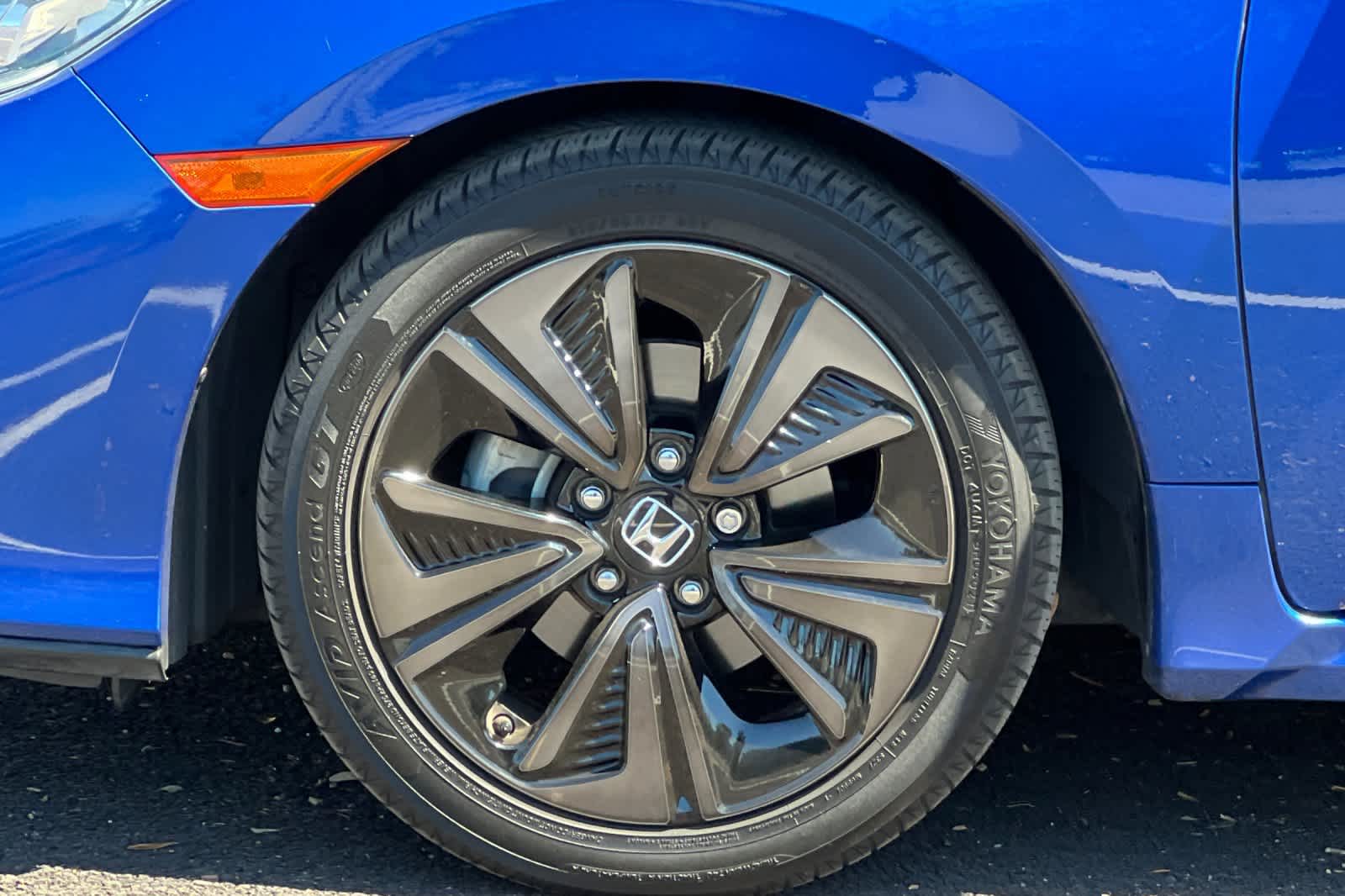 2019 Honda Civic Hatchback EX 33