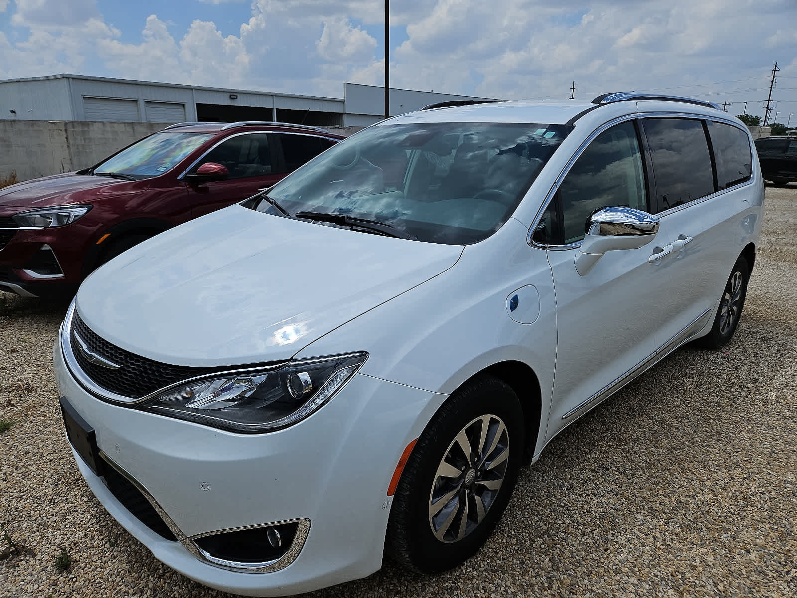 2020 Chrysler Pacifica Hybrid Limited FWD