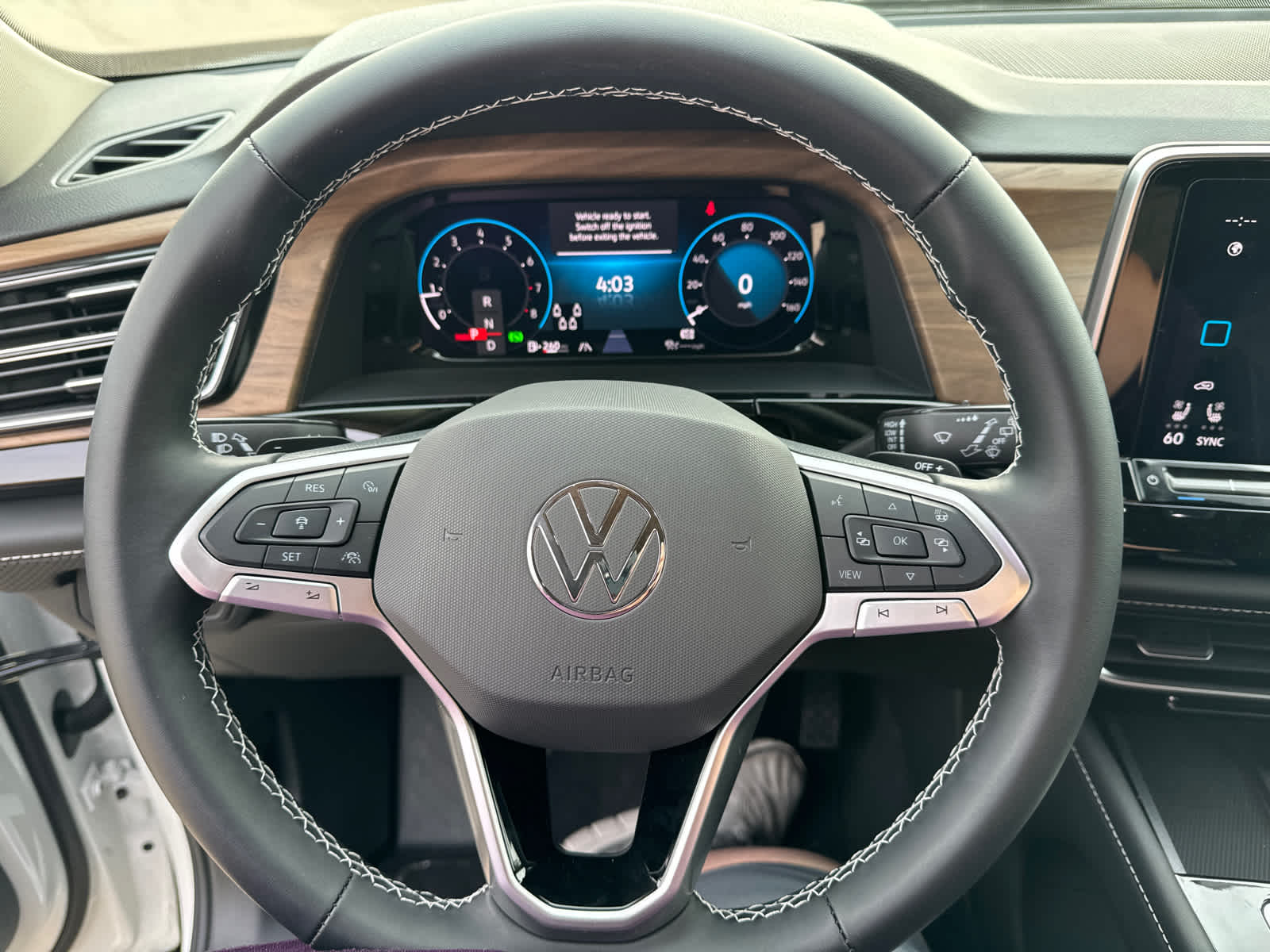 2024 Volkswagen Atlas 2.0T SE w/Technology 16