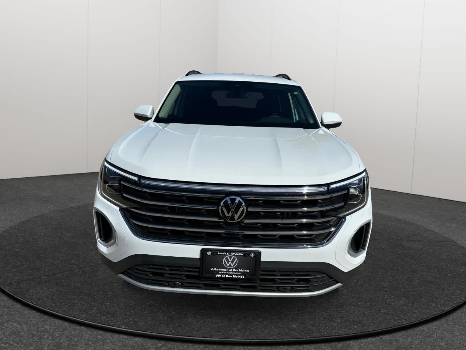 2024 Volkswagen Atlas 2.0T SE w/Technology 7