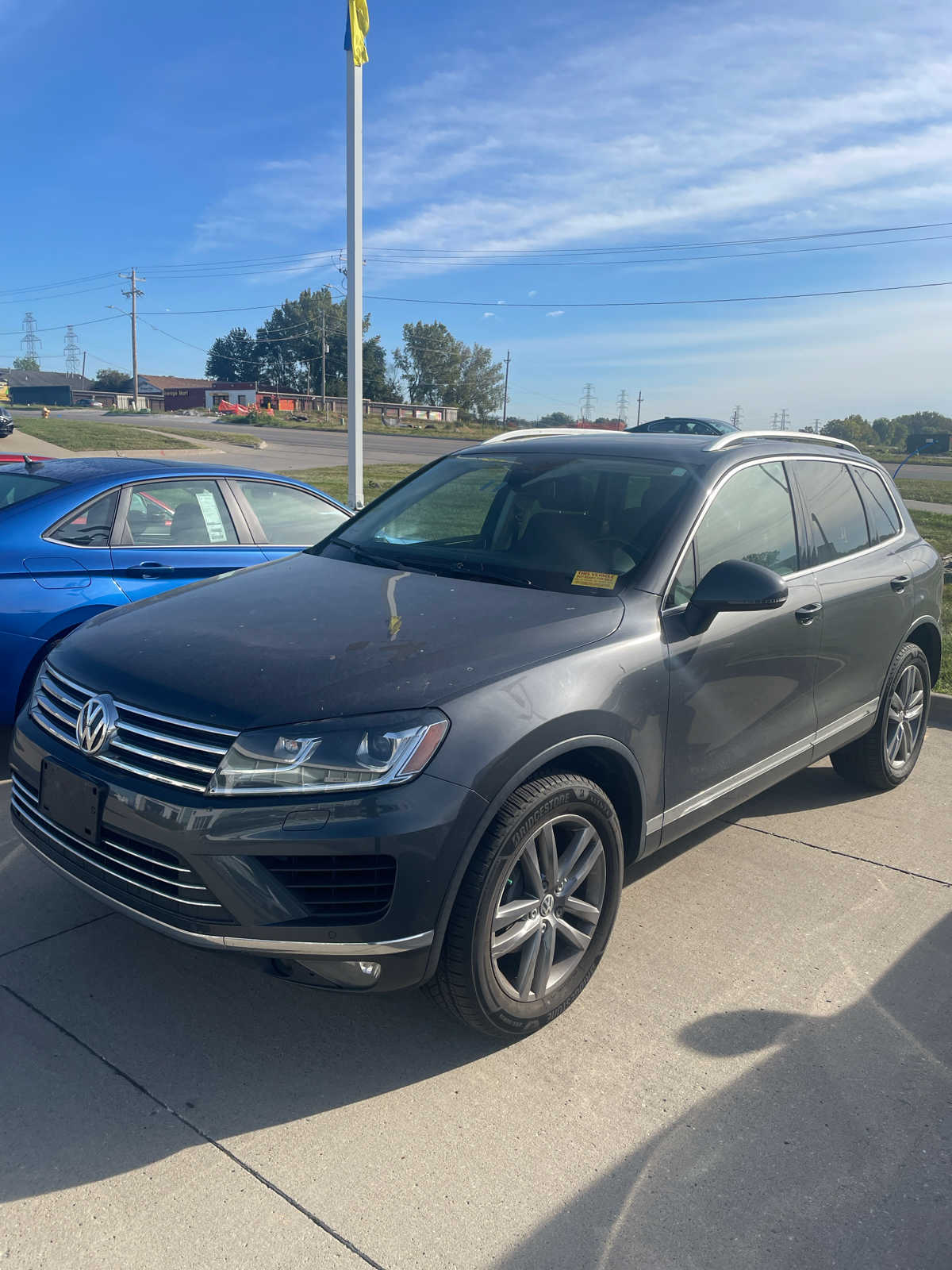 2016 Volkswagen Touareg Lux 4