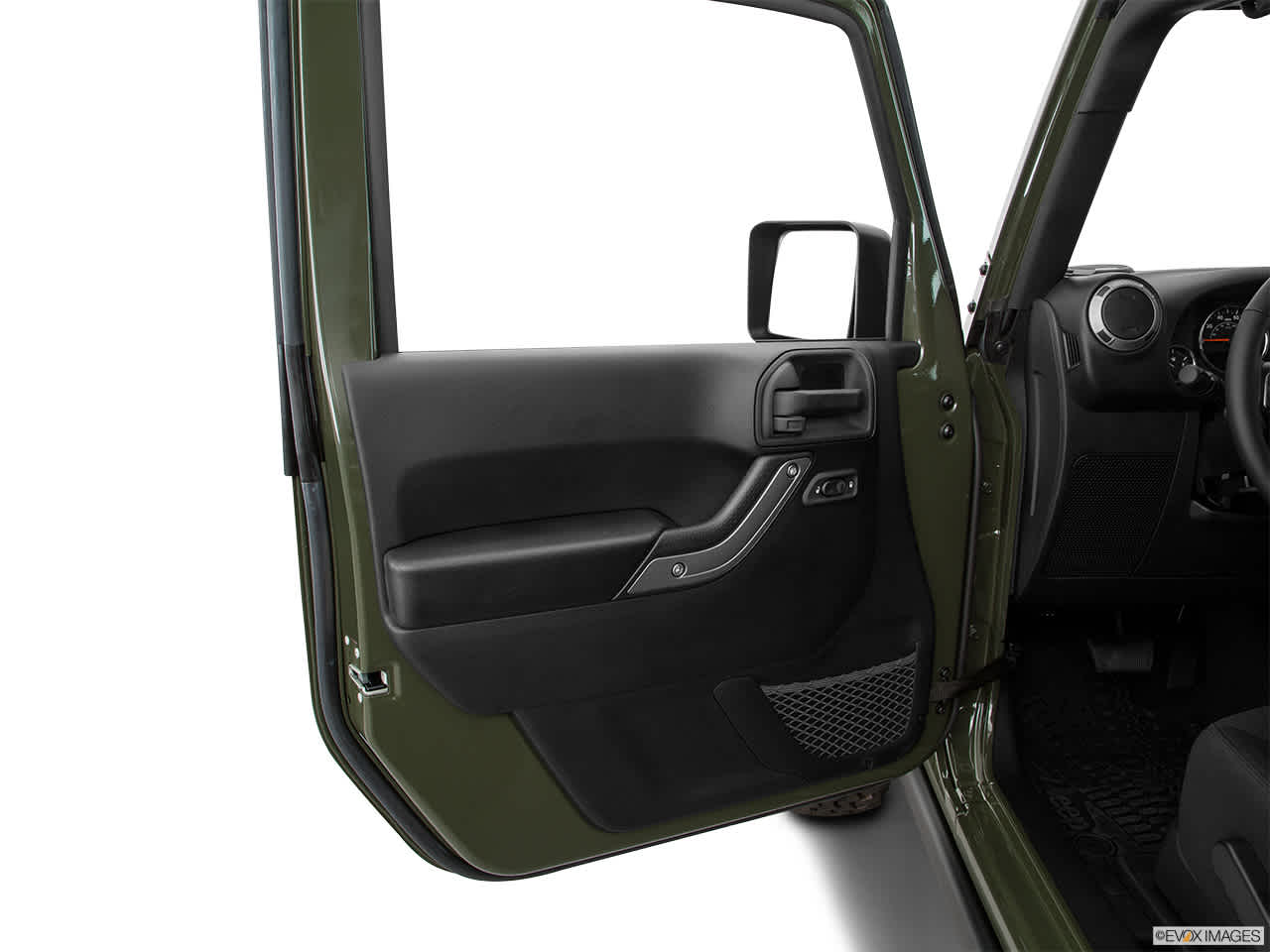 2016 Jeep Wrangler Willys Wheeler 21