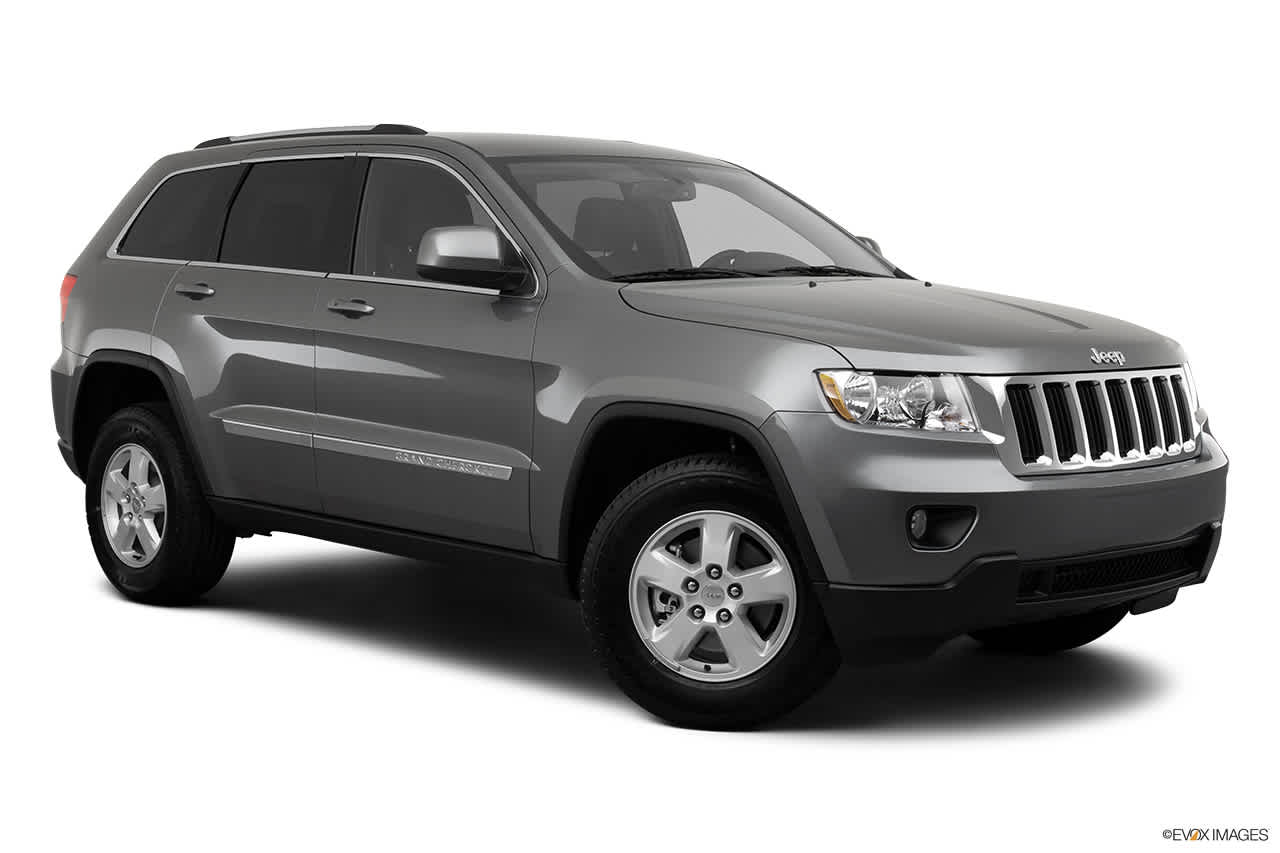 2012 Jeep Grand Cherokee Laredo 30