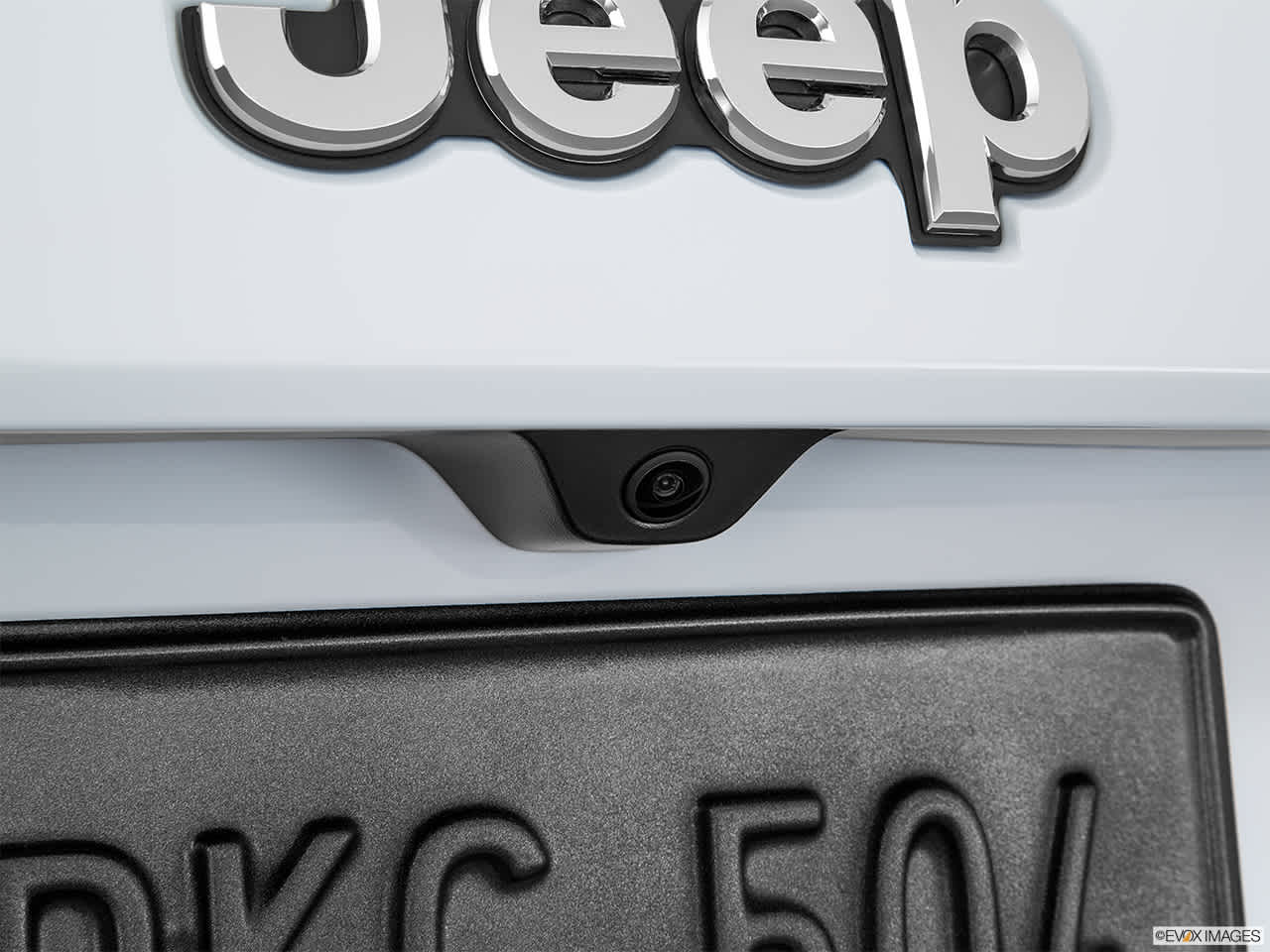 2015 Jeep Grand Cherokee Overland 33