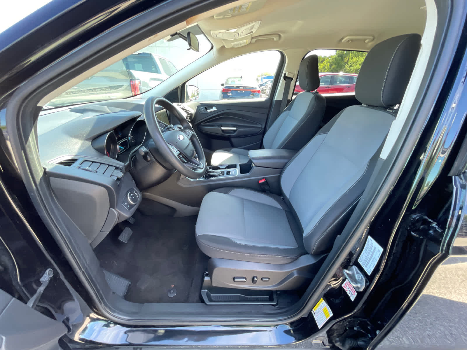 2019 Ford Escape SE 12