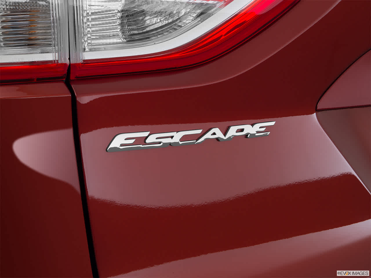 2016 Ford Escape SE 8