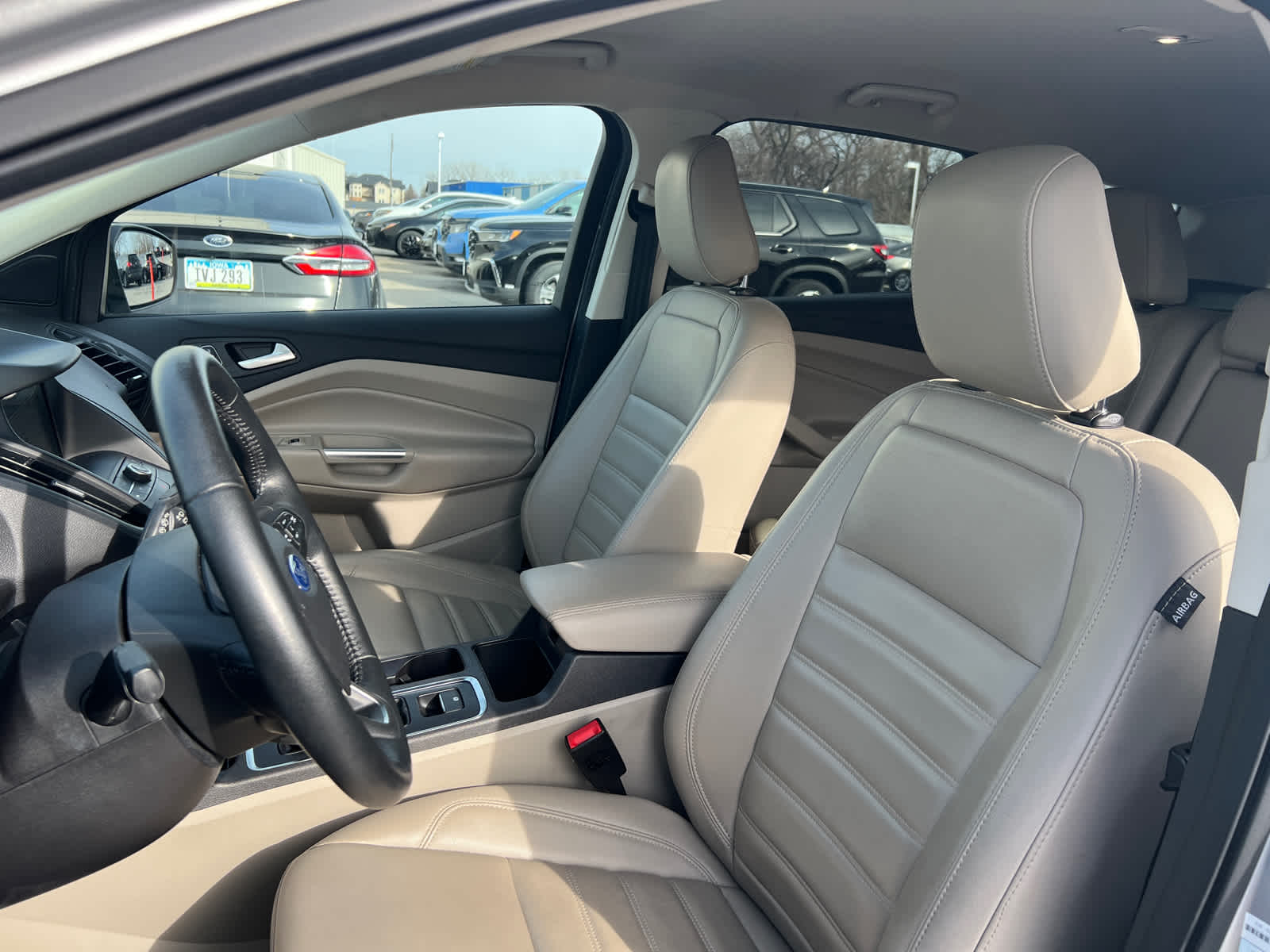 2019 Ford Escape SEL 11