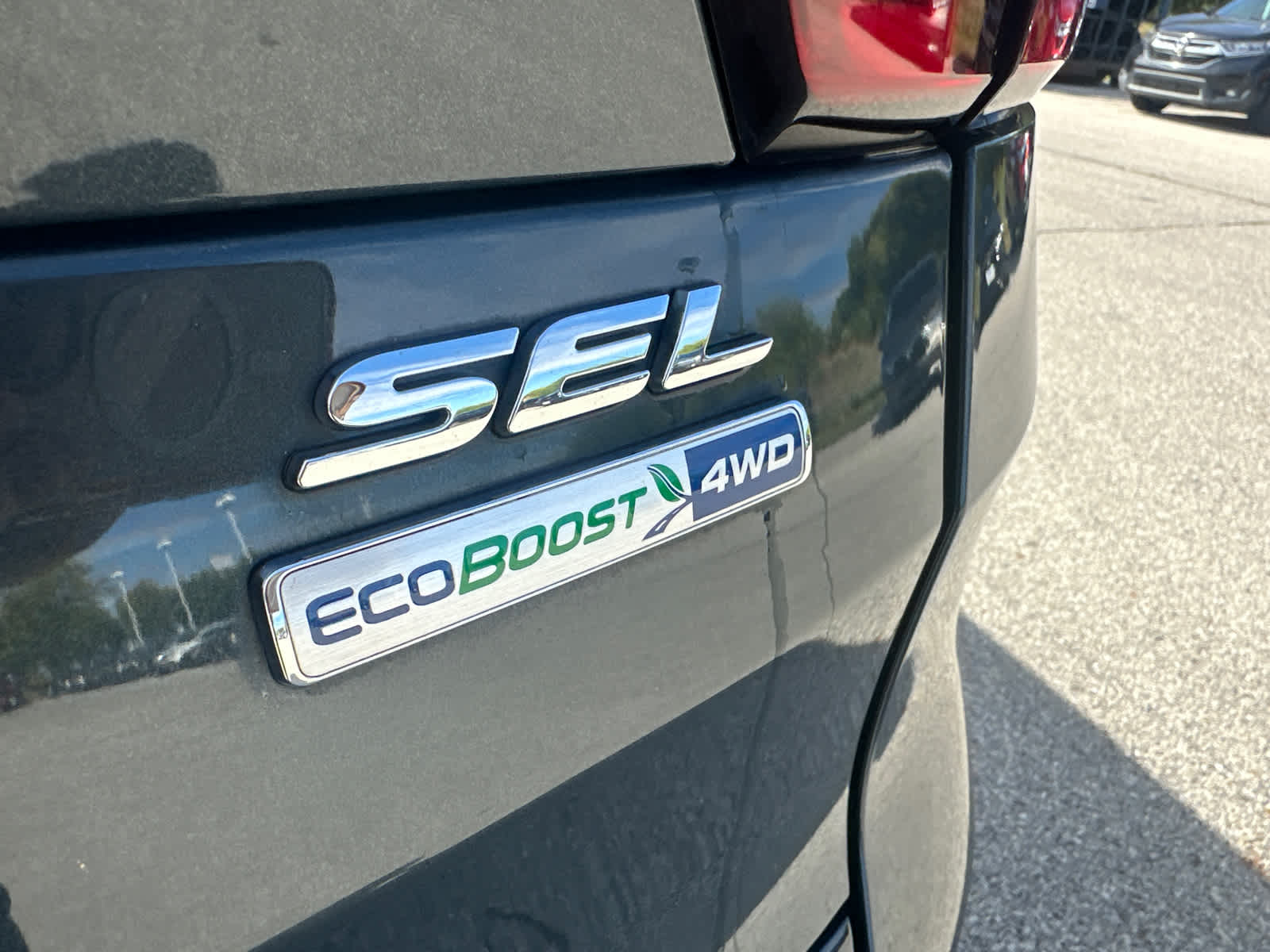 2019 Ford Escape SEL 8