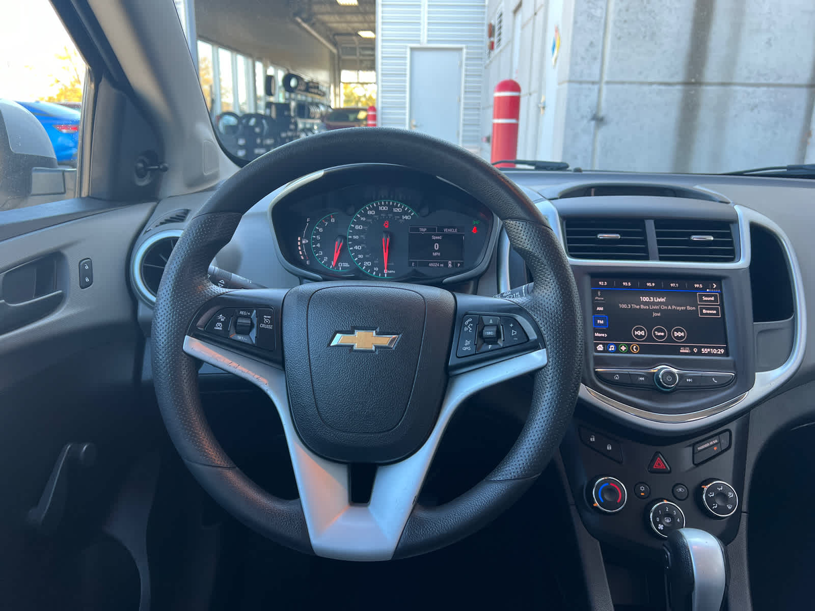 2020 Chevrolet Sonic LT 11