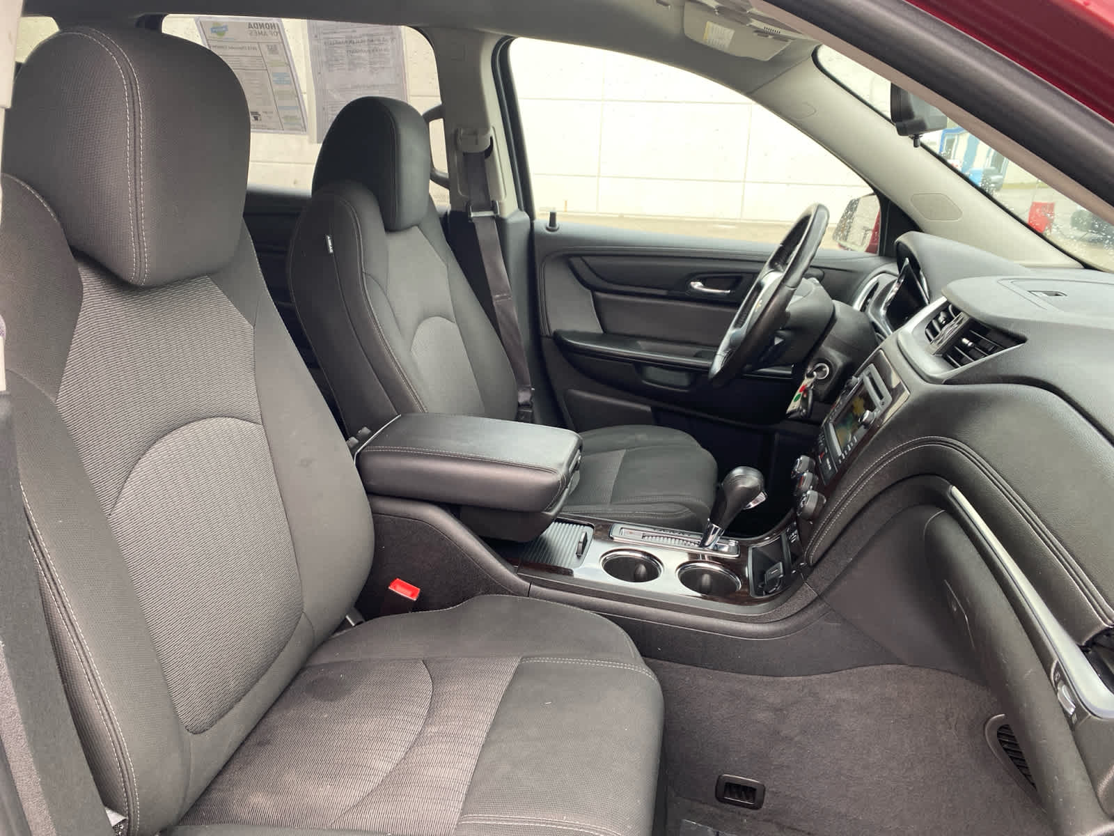 2015 Chevrolet Traverse LT 8