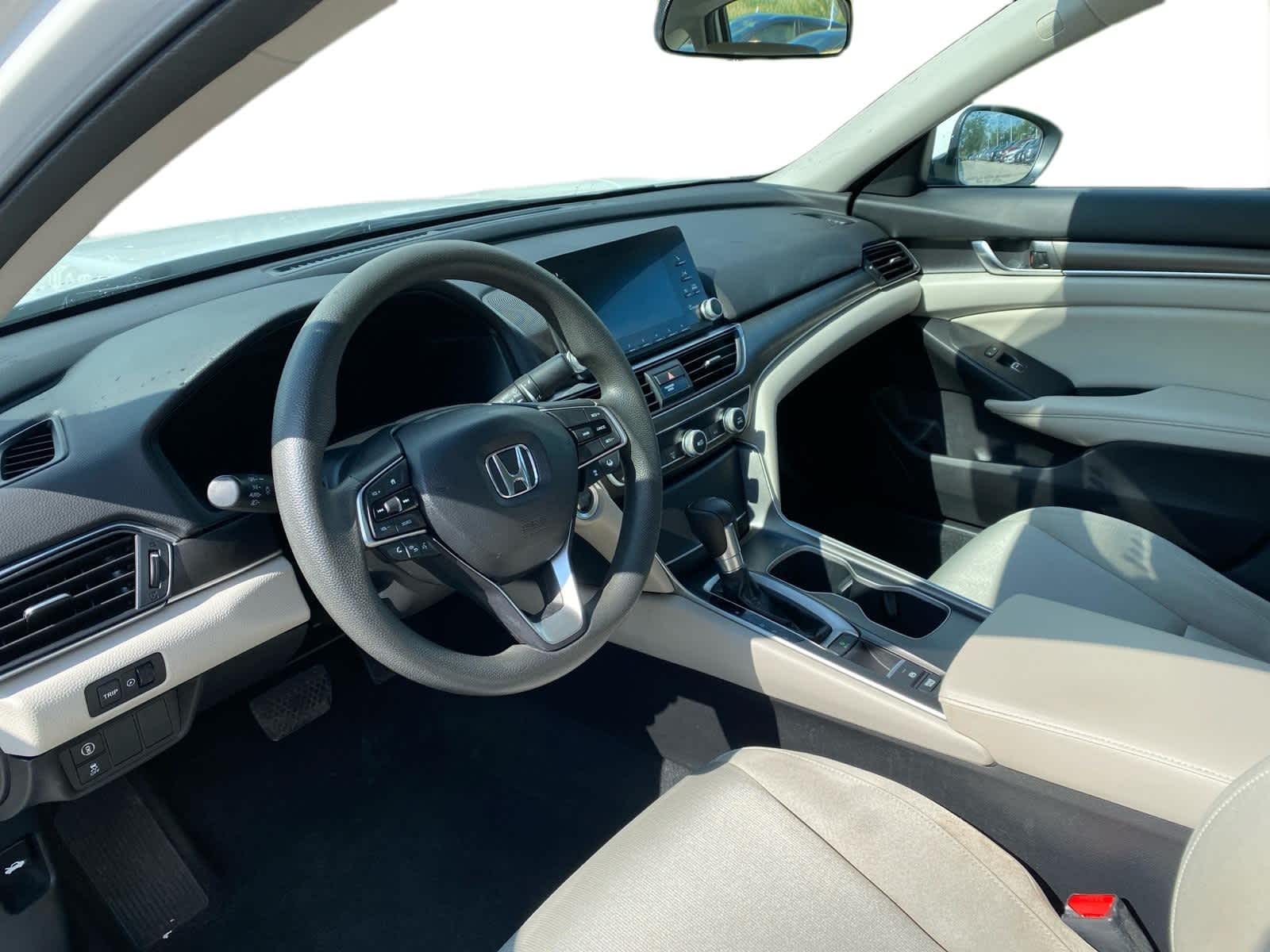 2019 Honda Accord LX 1.5T 6