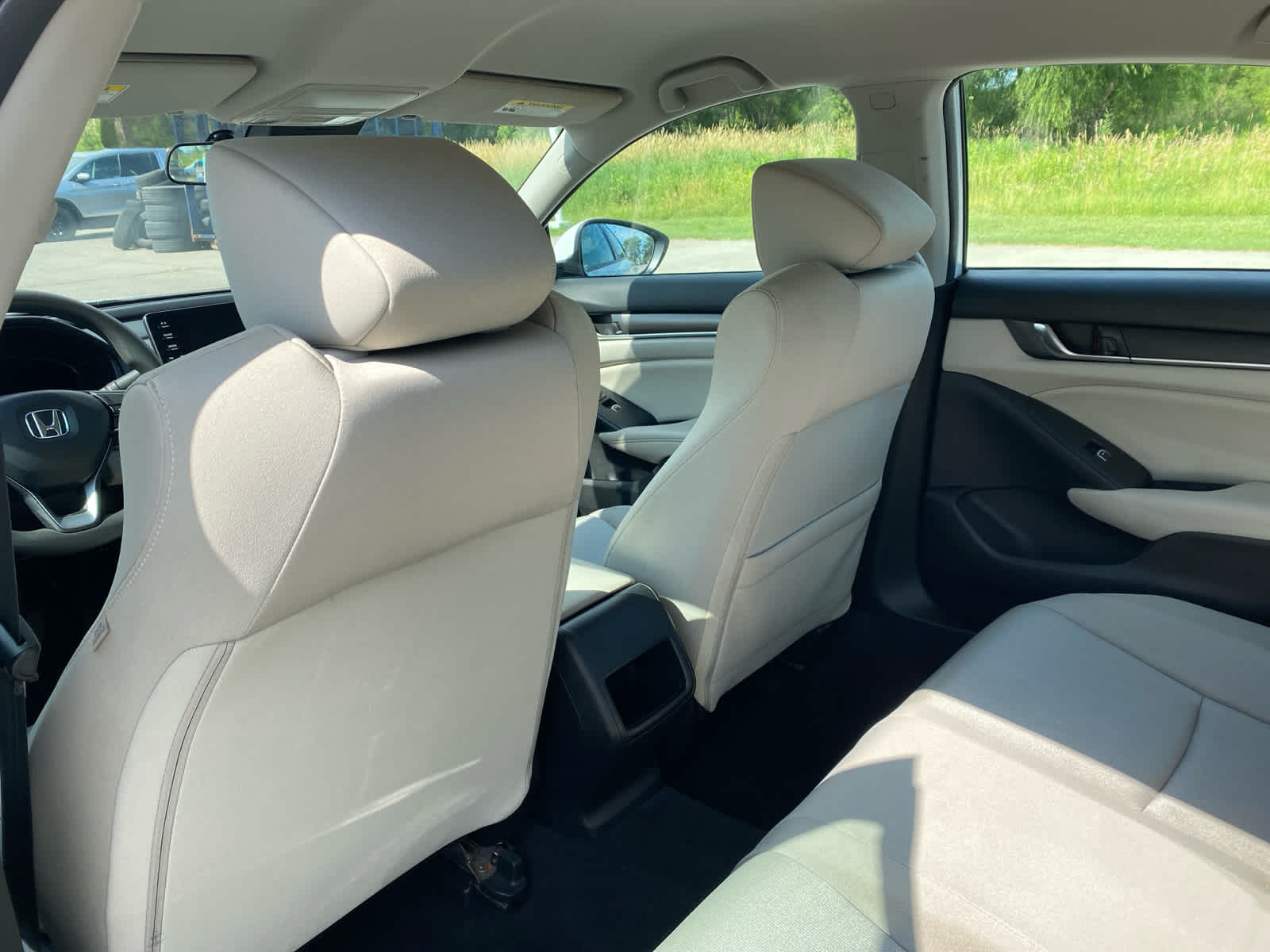 2019 Honda Accord LX 1.5T 9
