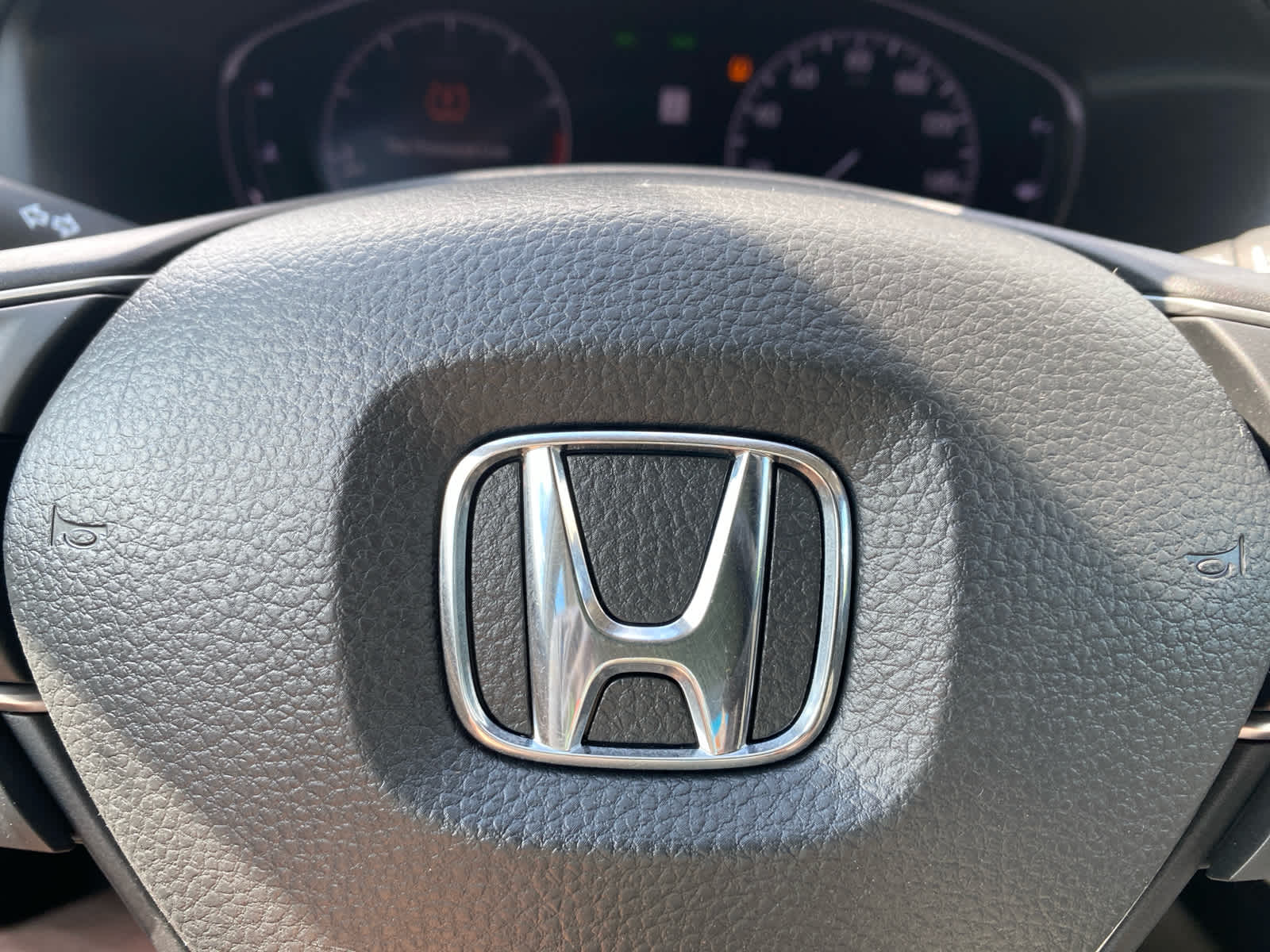 2019 Honda Accord LX 1.5T 19