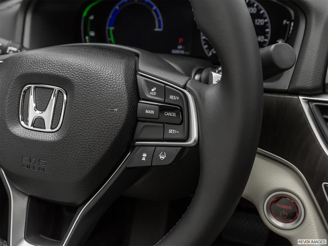 2019 Honda Accord Hybrid Touring 17