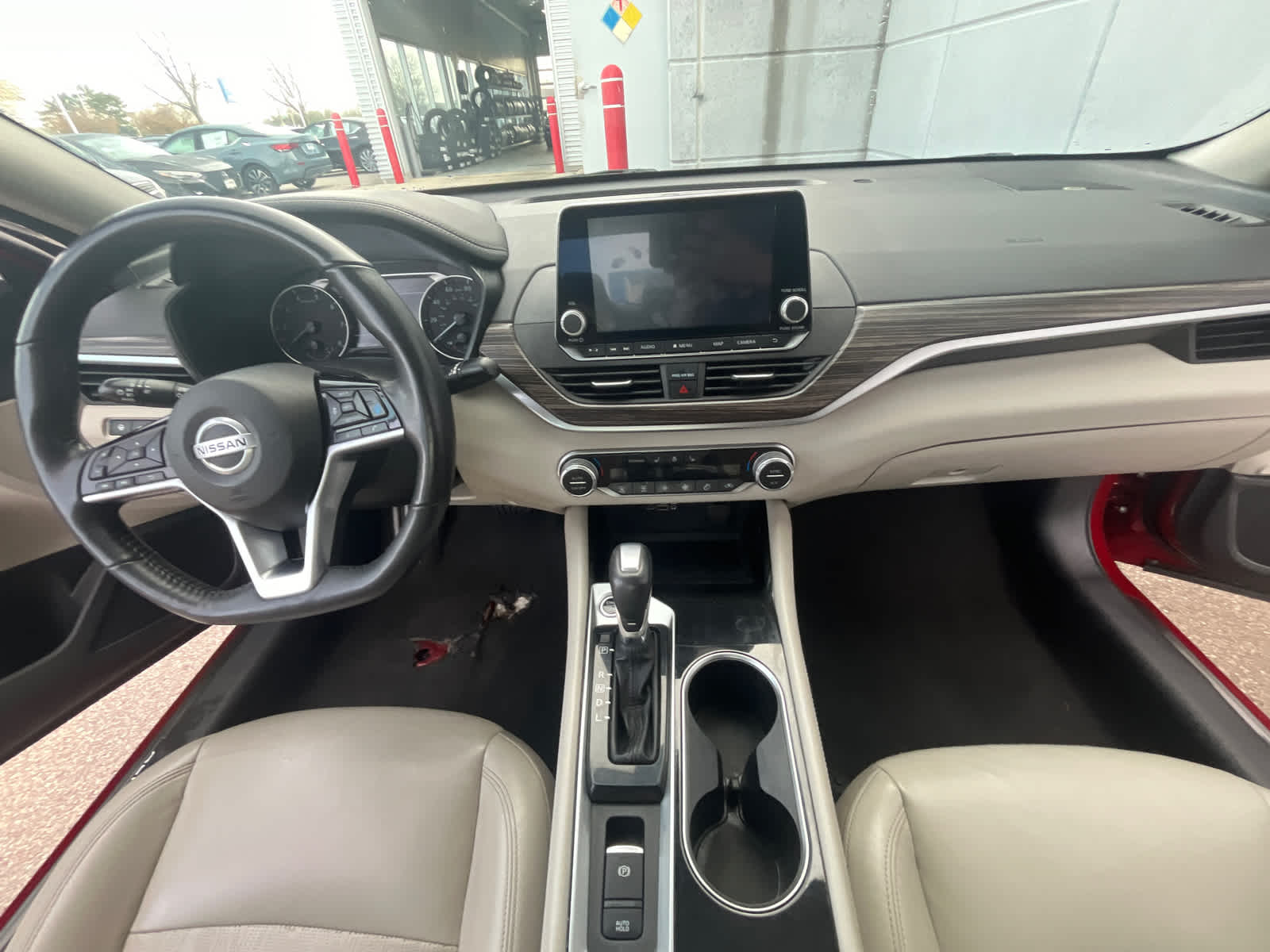 2021 Nissan Altima 2.5 Platinum 12