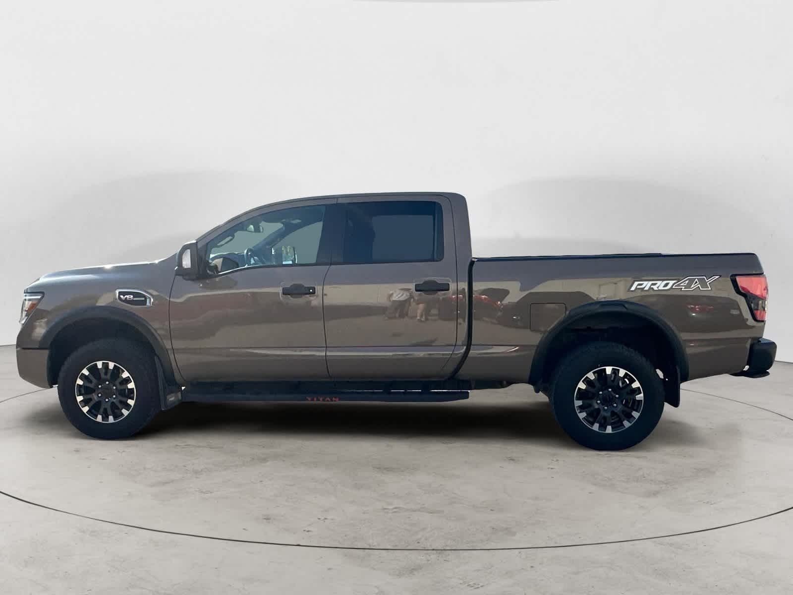 2021 Nissan Titan XD PRO-4X 4x4 Crew Cab 3