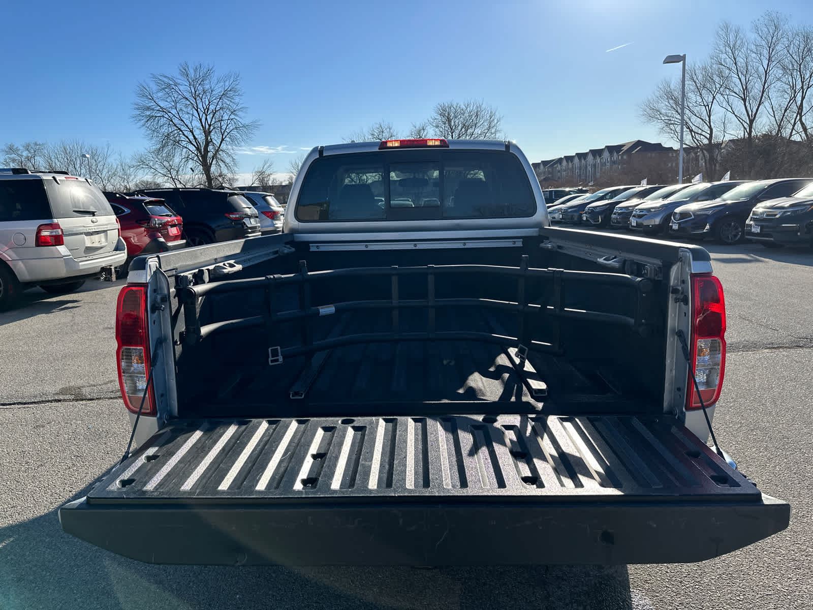 2016 Nissan Frontier SV 4WD King Cab Auto 9