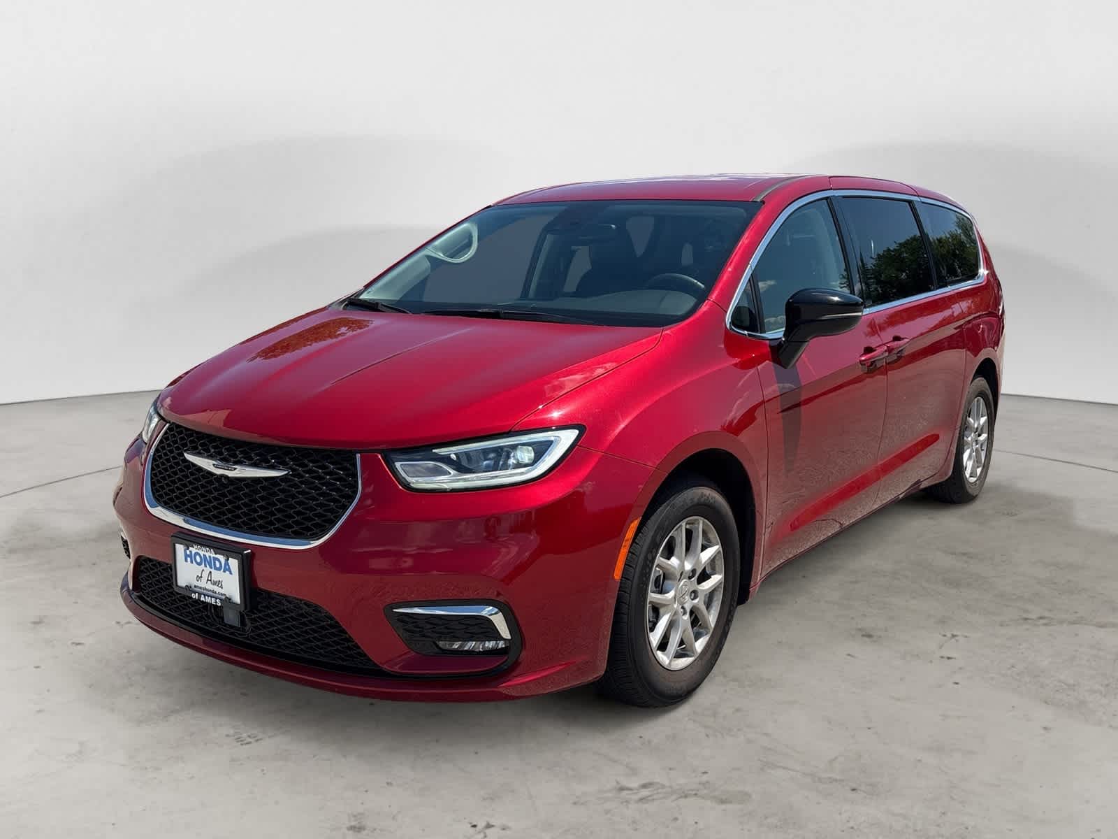 2024 Chrysler Pacifica