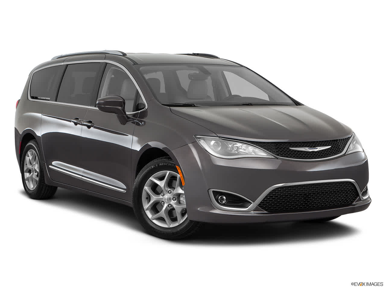 2017 Chrysler Pacifica Touring-L Plus 32