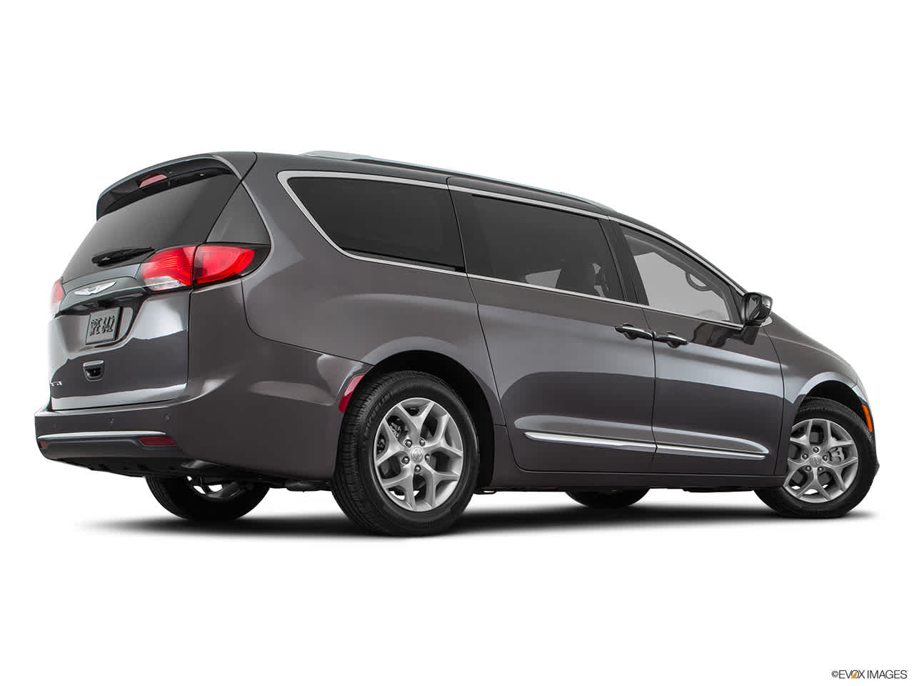 2017 Chrysler Pacifica Touring-L Plus 5