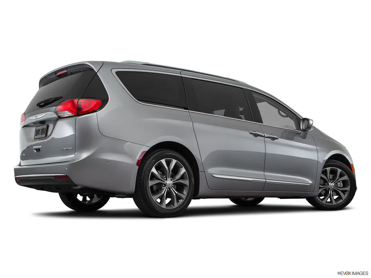 2017 Chrysler Pacifica Limited 5