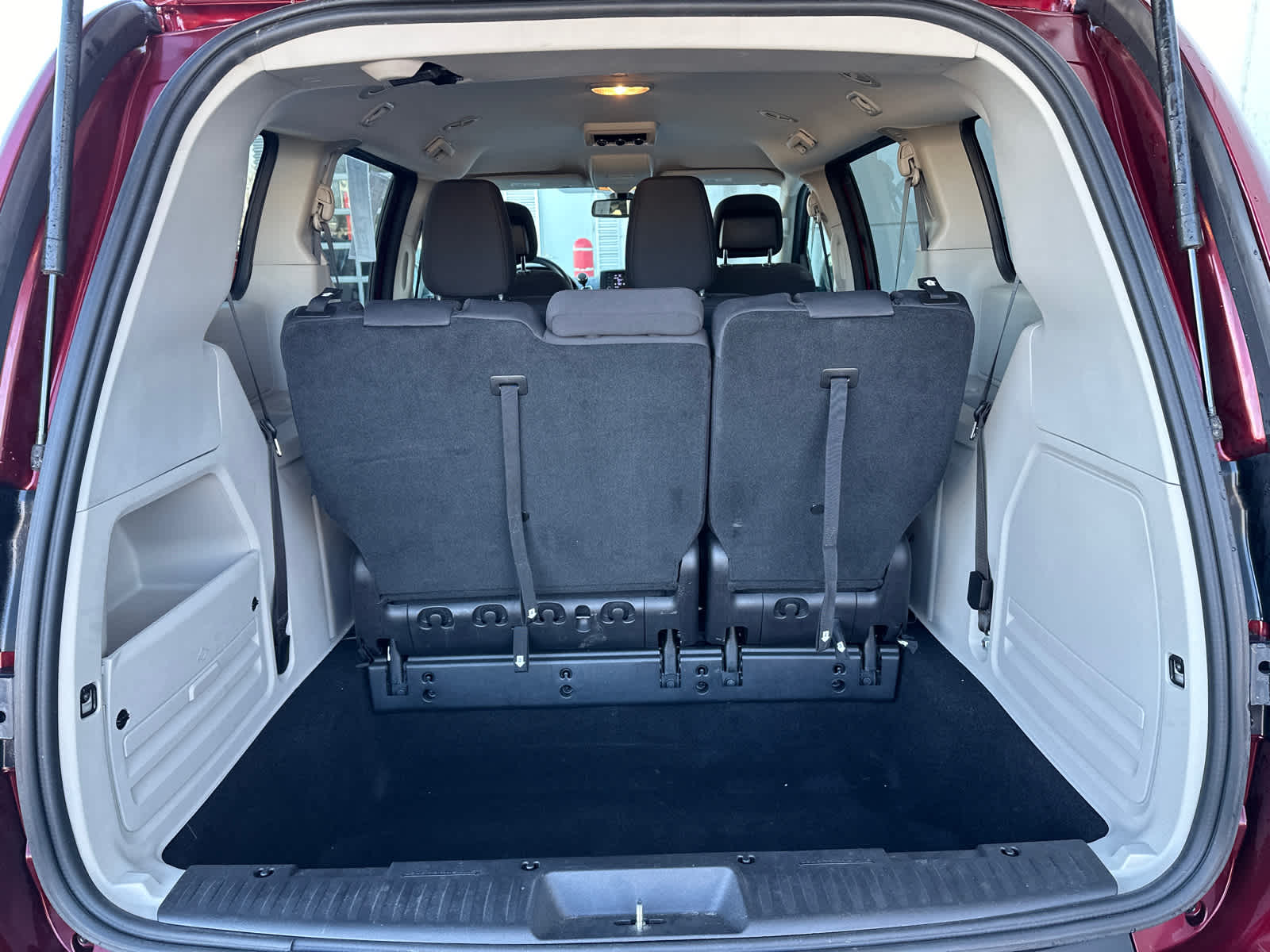 2019 Dodge Grand Caravan SE 21