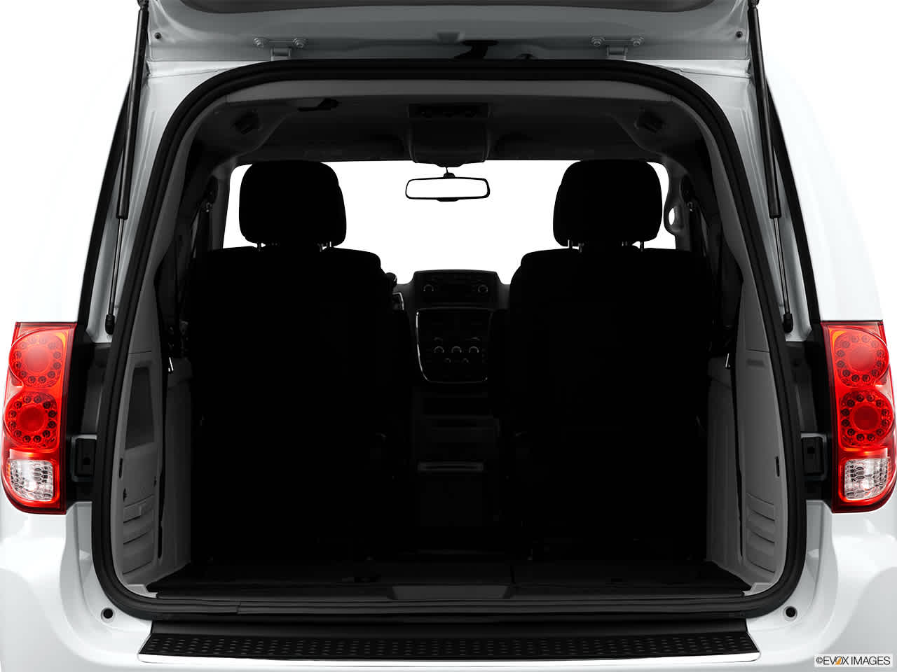 2015 Dodge Grand Caravan SE 19