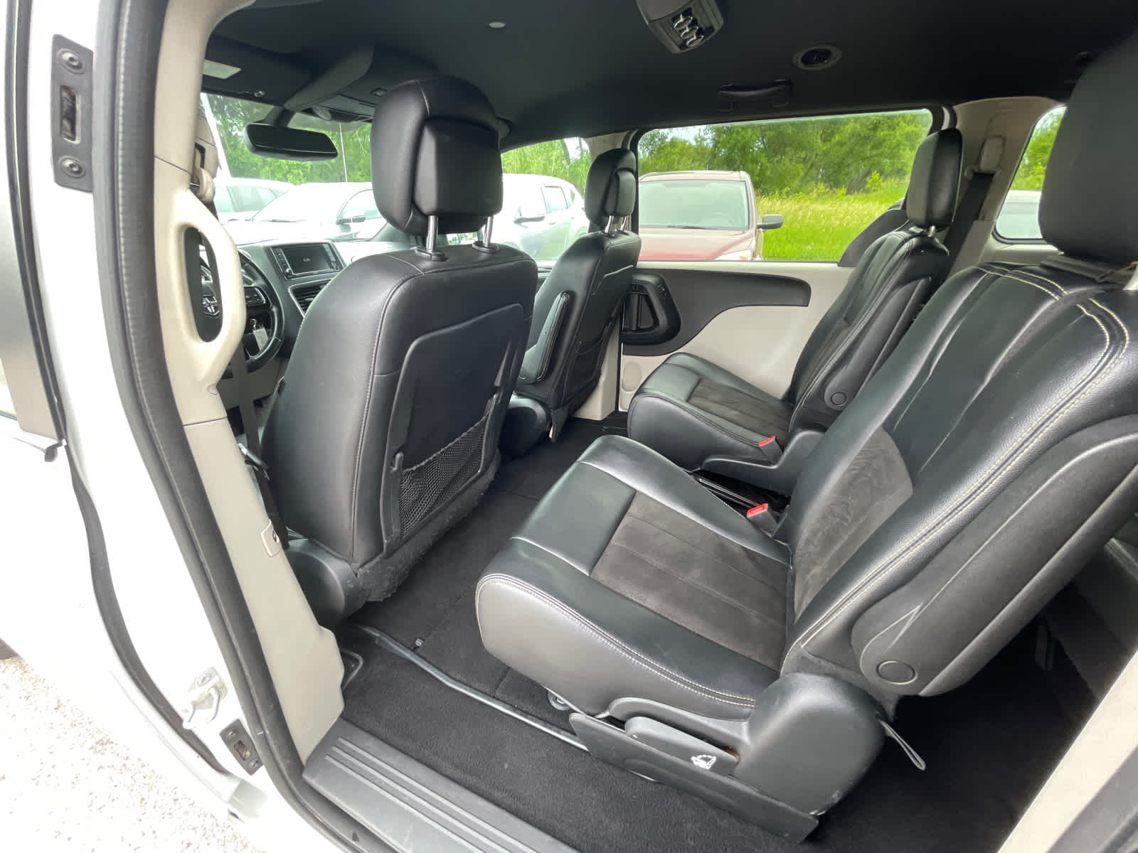 2019 Dodge Grand Caravan SXT 13