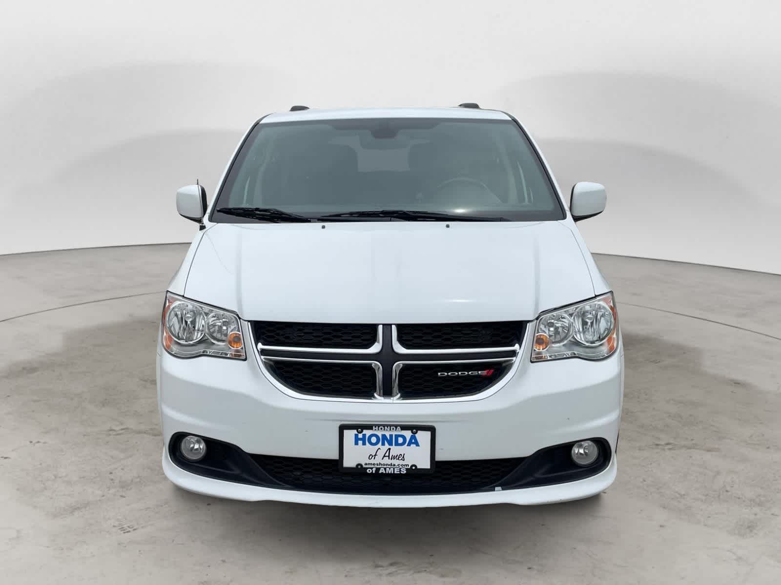 2019 Dodge Grand Caravan SXT 2