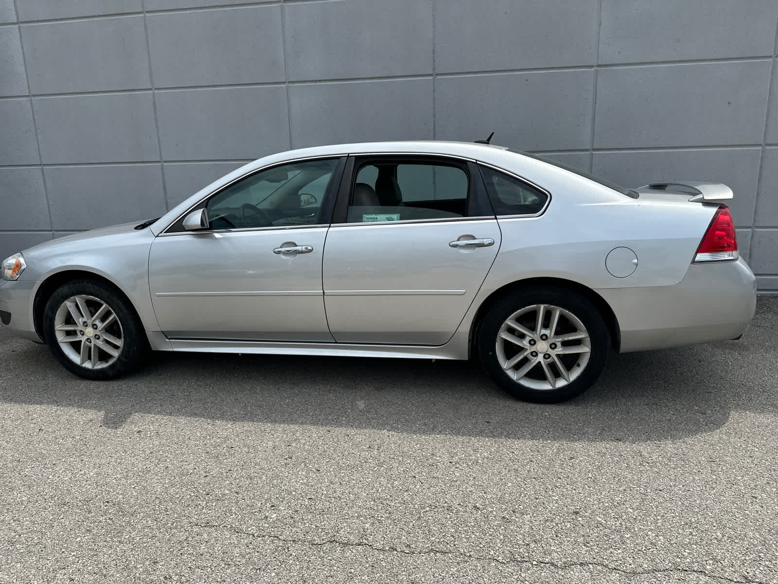 2012 Chevrolet Impala LTZ 3