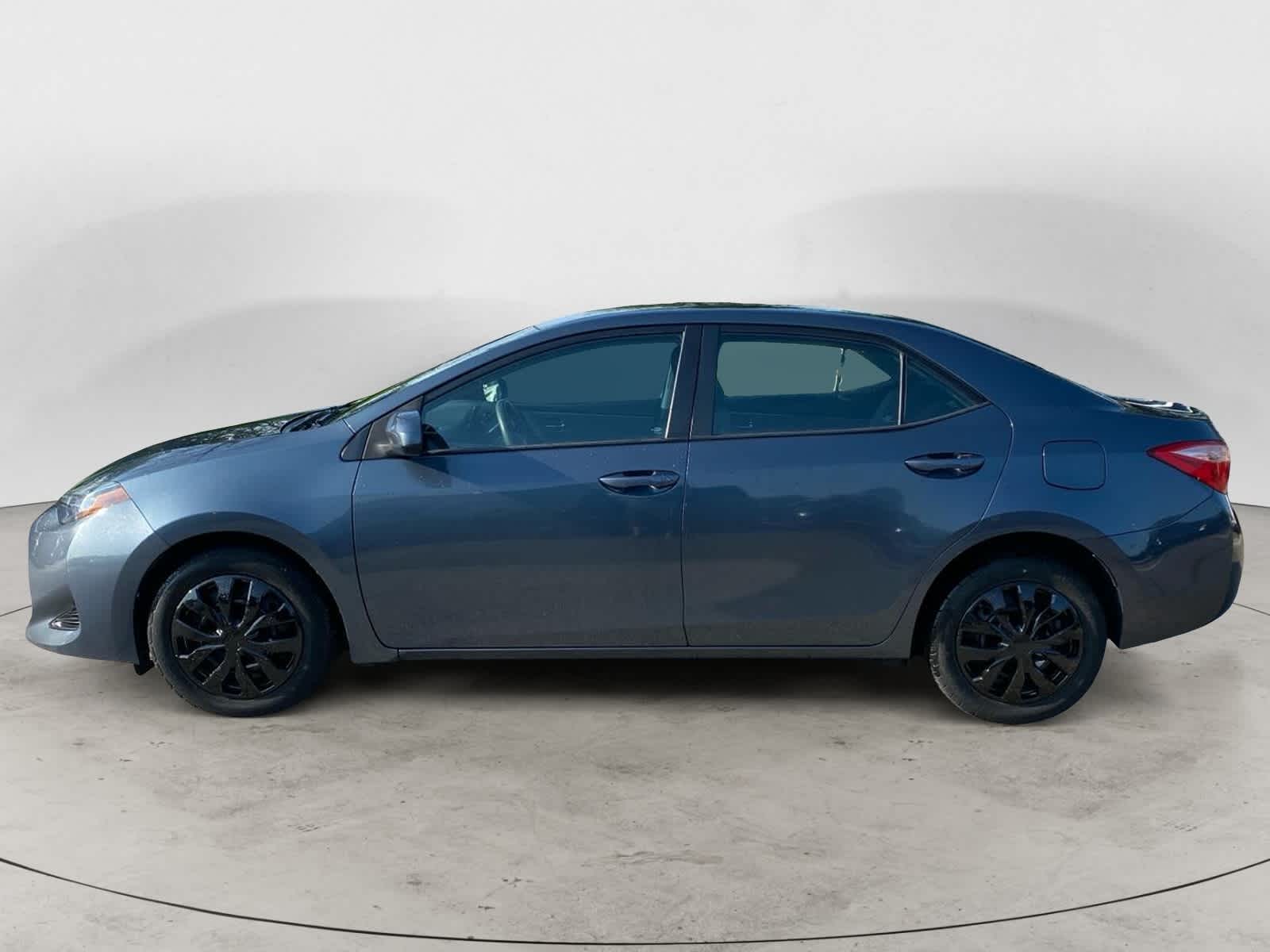 2017 Toyota Corolla LE 3