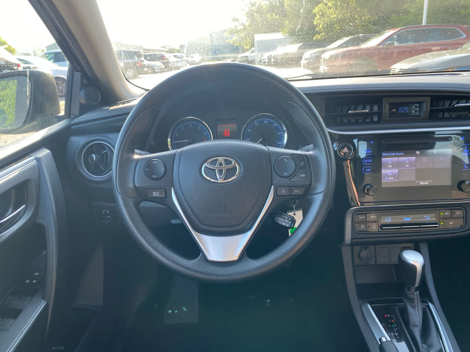 2017 Toyota Corolla LE 11