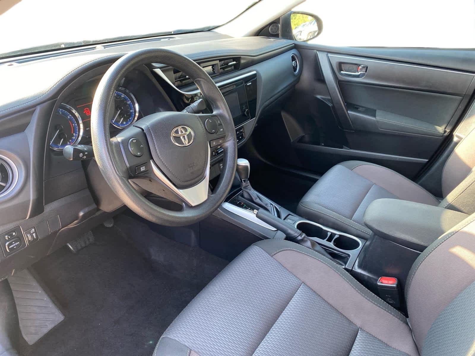 2017 Toyota Corolla LE 5