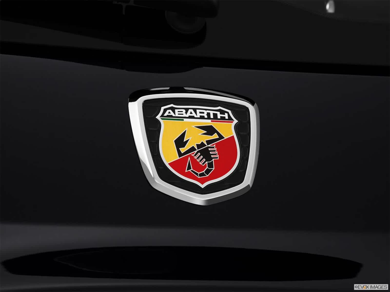 2013 FIAT 500 Abarth 26