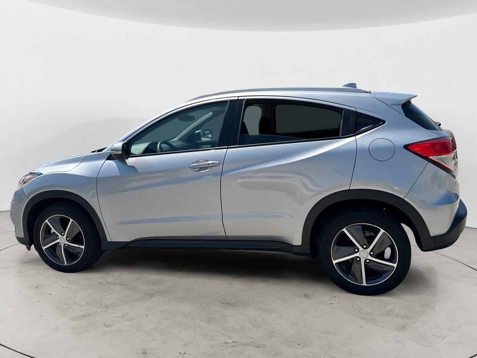 2022 Honda HR-V EX 3